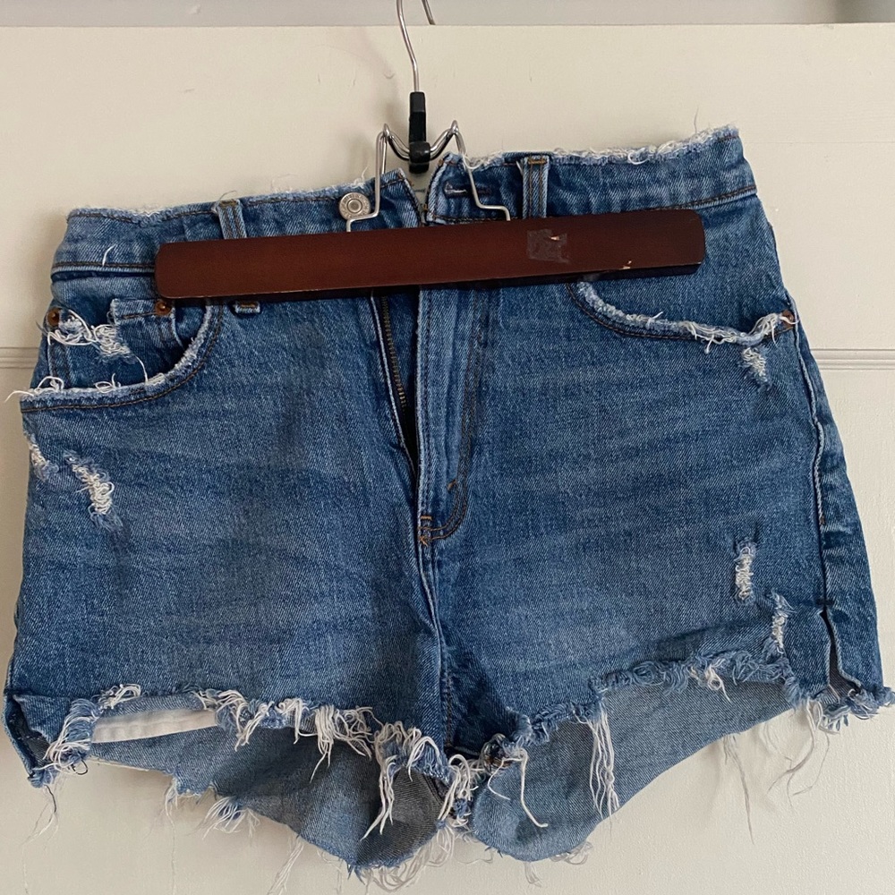 ABERCROMBIE JEAN SHORTS